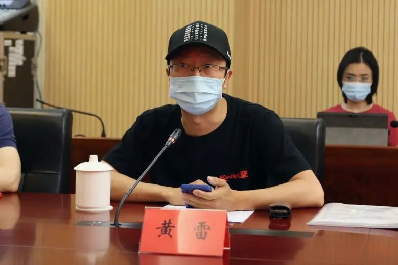电视剧《王牌》导演 黄雷