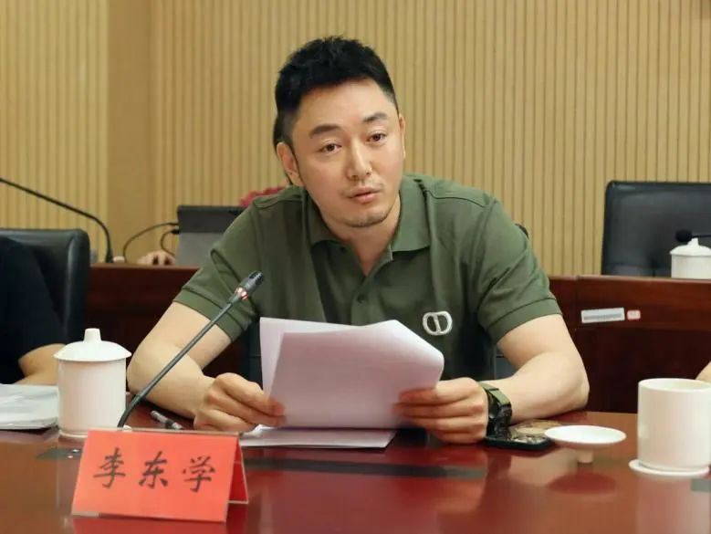 电视剧《共和国之翼》制片人、编剧 李东学