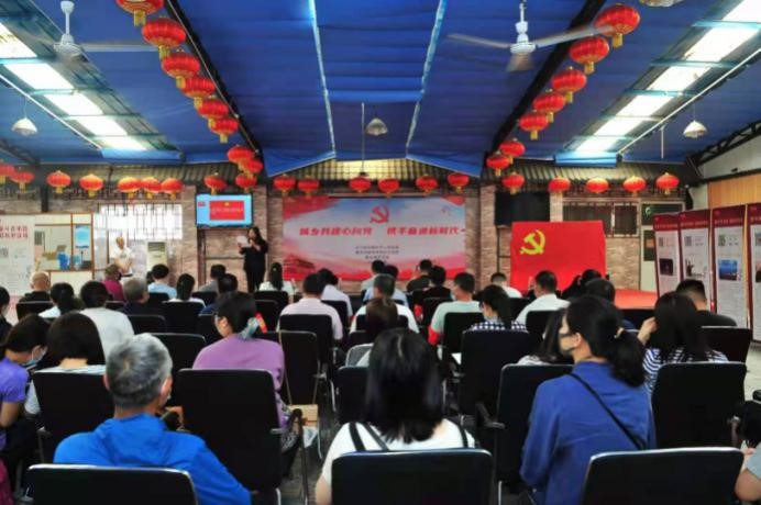 大兴区融媒体中心多措并举助力“双百双千”共建村开展党史学习教育1