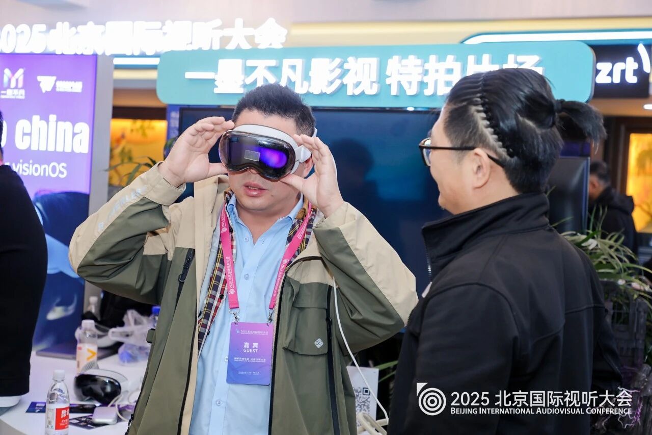 c8df4aaec1a26768b48c3357bcb5ebfe.jpg c8df4aaec1a26768b48c3357bcb5ebfe.jpg