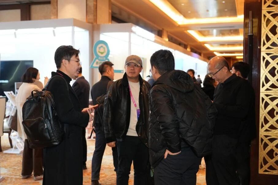 747c39bce85a04c9978059144f795a84.jpg 747c39bce85a04c9978059144f795a84.jpg